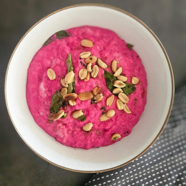 Beetroot oats porridge